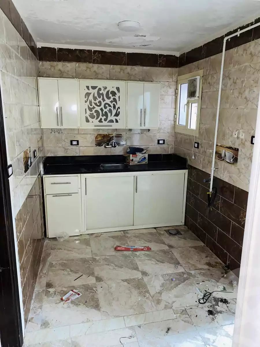 https://aqarmap.com.eg/en/listing/5701991-for-sale-alexandria-l-jmy-lbytsh-el-hanafeya-st