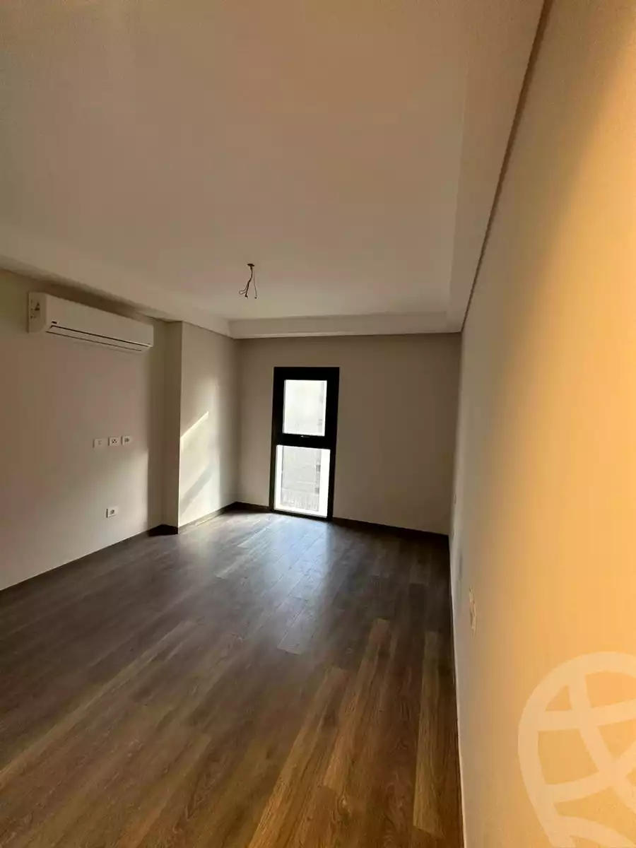 https://aqarmap.com.eg/en/listing/5702532-for-rent-cairo-el-sheikh-zayed-city-compounds-zyd-wr-llttwyr-park-towers-zed-el-sheikh-zayed-compound