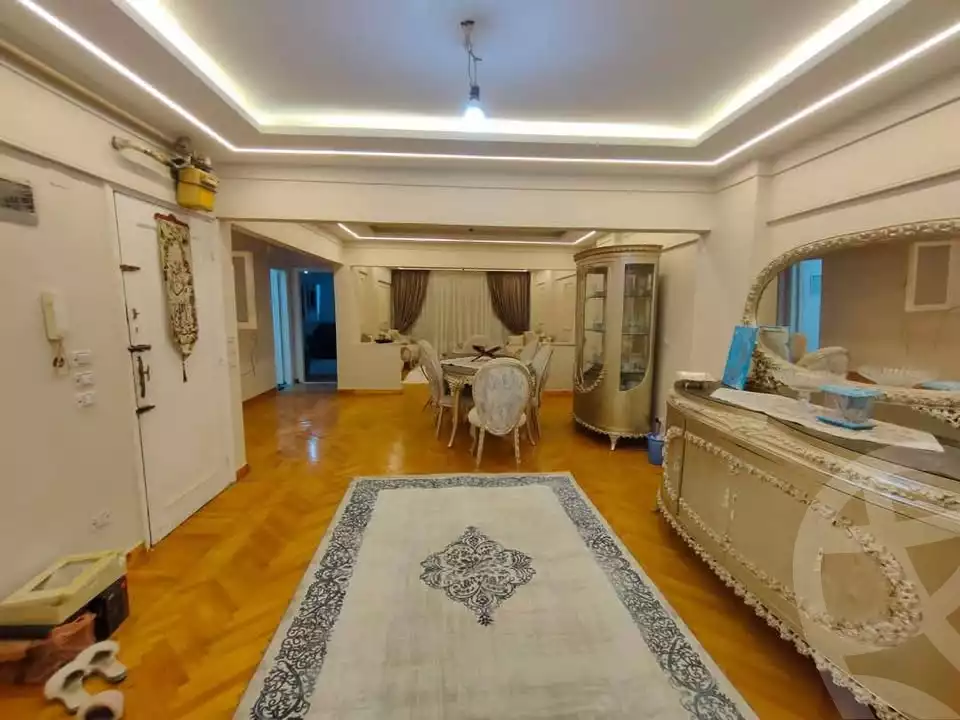 https://aqarmap.com.eg/ar/listing/5703074-for-sale-alexandria-bolekly