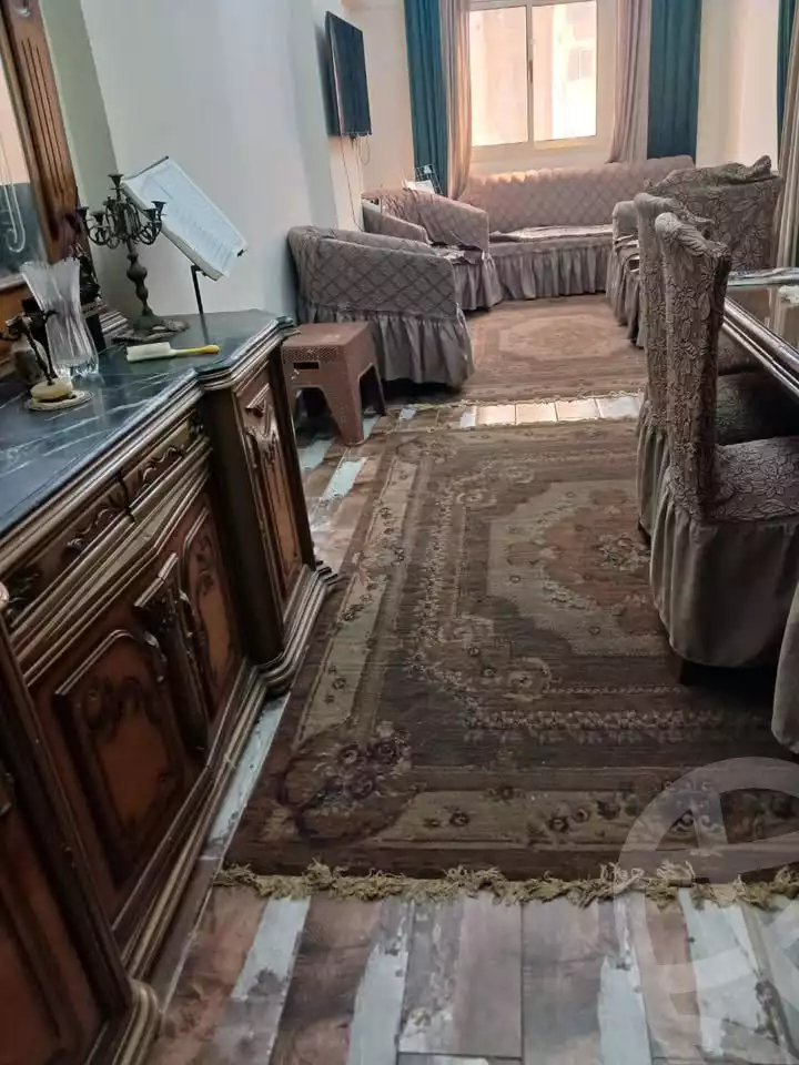 https://aqarmap.com.eg/en/listing/5703369-for-sale-alexandria-zezenia-mostafa-abd-el-razik-st
