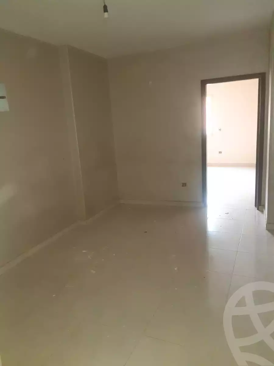 https://aqarmap.com.eg/en/listing/5703510-for-rent-cairo-ain-shams-ain-shams-el-sharkia-el-eshrein-stt