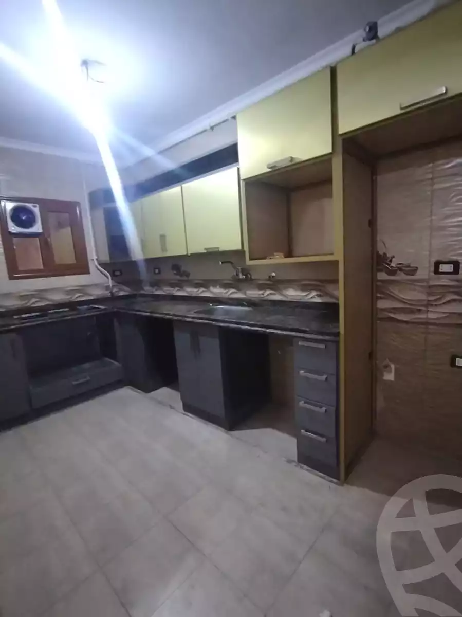 https://aqarmap.com.eg/ar/listing/5703528-for-sale-alexandria-l-jmy-lbytsh-princess-st