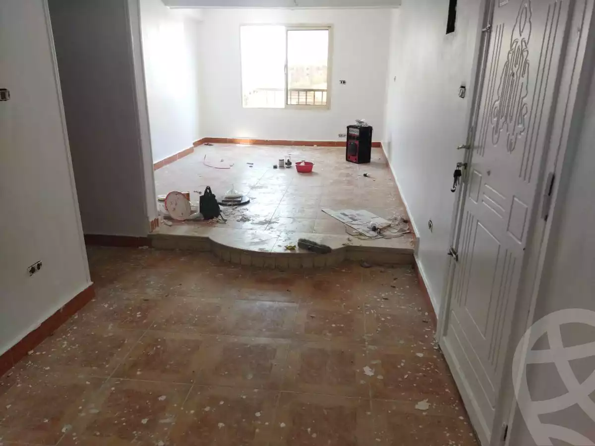 https://aqarmap.com.eg/en/listing/5704215-for-sale-cairo-15th-of-may-mjwr-5