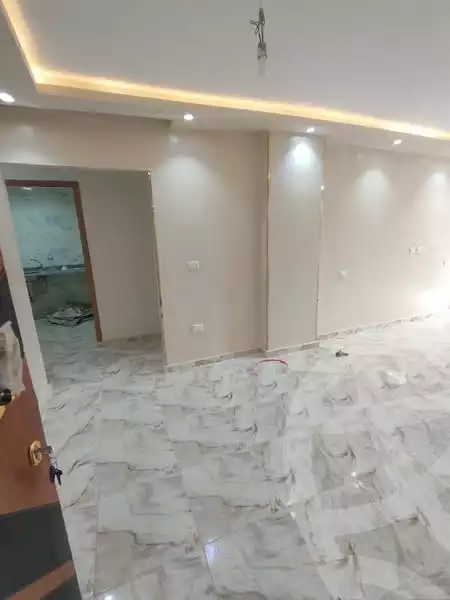 https://aqarmap.com.eg/en/listing/5704693-for-sale-cairo-helwan-hadayek-helwan-el-eshrein-st