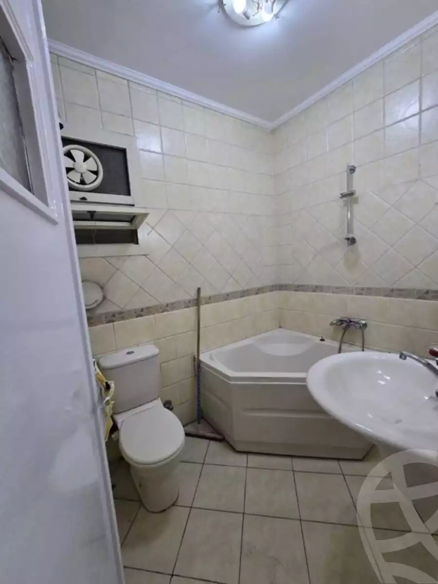 https://aqarmap.com.eg/en/listing/5704918-for-sale-cairo-ain-shams-ain-shams-el-sharkia-ain-shams-st