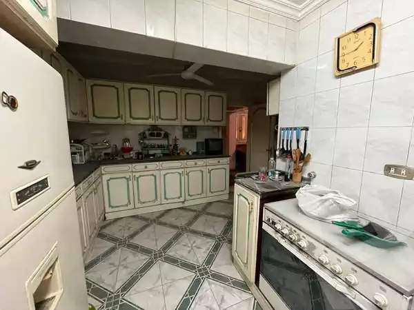 https://aqarmap.com.eg/ar/listing/5705342-for-sale-gharbia-tanta-tanta-city-al-motawakel-st