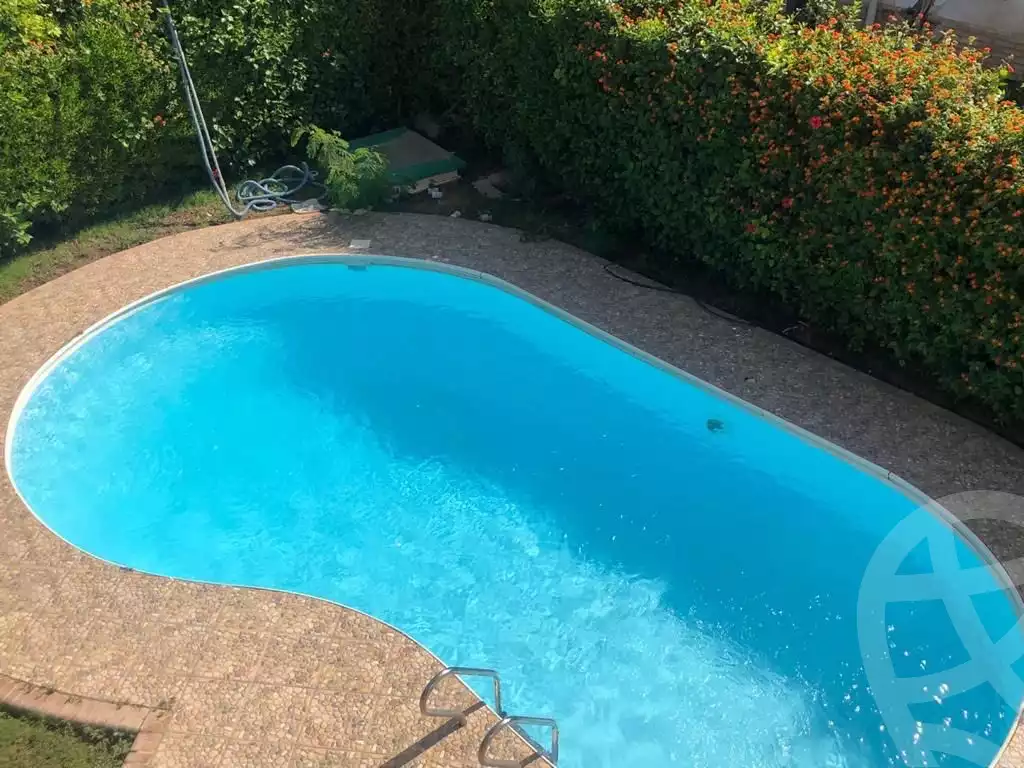 https://aqarmap.com.eg/ar/listing/5705921-for-sale-cairo-el-sheikh-zayed-city-compounds-el-rabwa