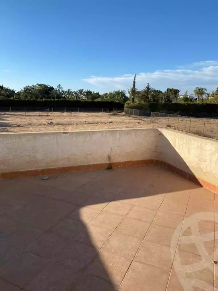 https://aqarmap.com.eg/ar/listing/5705965-for-sale-cairo-el-sheikh-zayed-city-alex-cairo-desert-road-mdyn-sfnks-ljdyd-sandorini