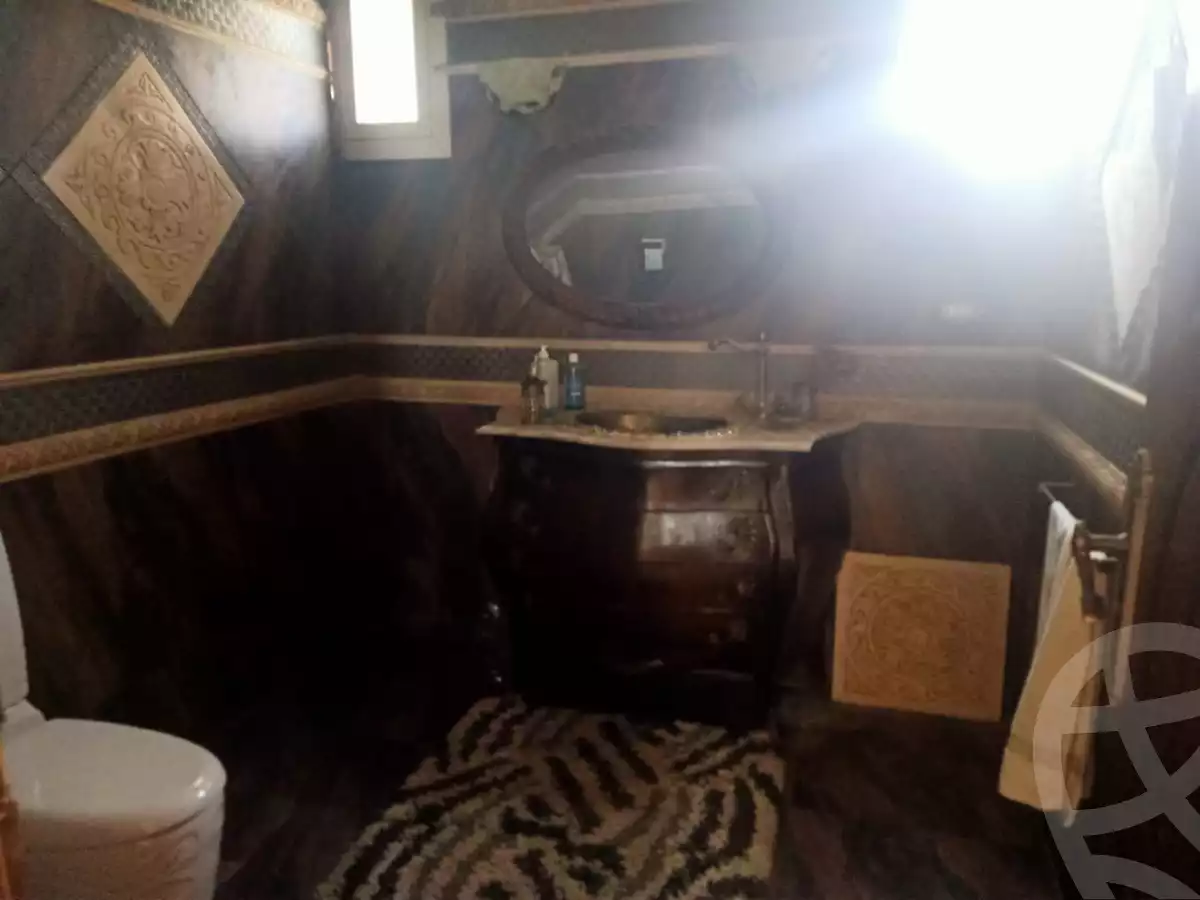 https://aqarmap.com.eg/en/listing/5705975-for-sale-cairo-el-sheikh-zayed-city-compounds-el-yasmeen-compound