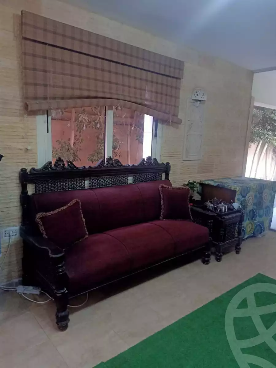 https://aqarmap.com.eg/en/listing/5705975-for-sale-cairo-el-sheikh-zayed-city-compounds-el-yasmeen-compound