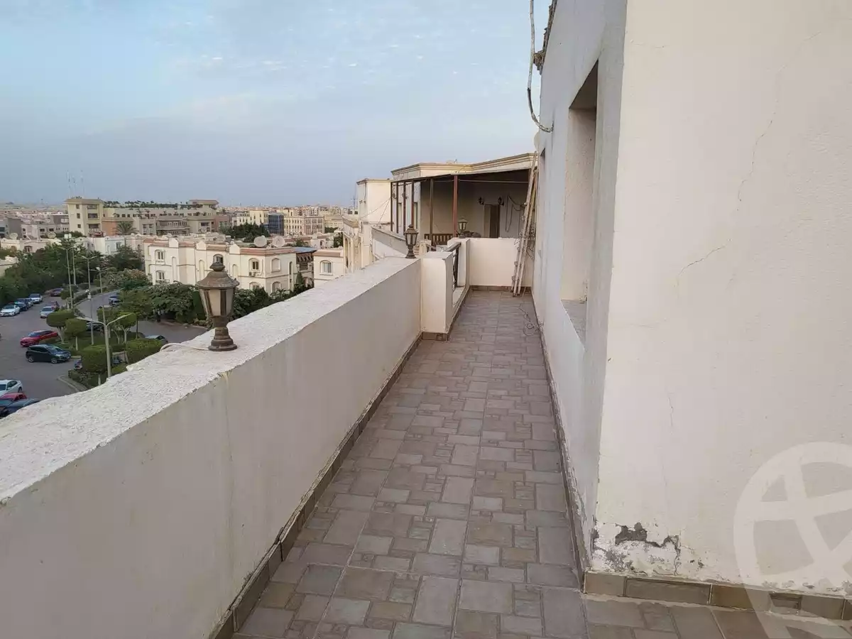 https://aqarmap.com.eg/en/listing/5706163-for-sale-cairo-el-sheikh-zayed-city-compounds-hadayek-el-mohandiseen