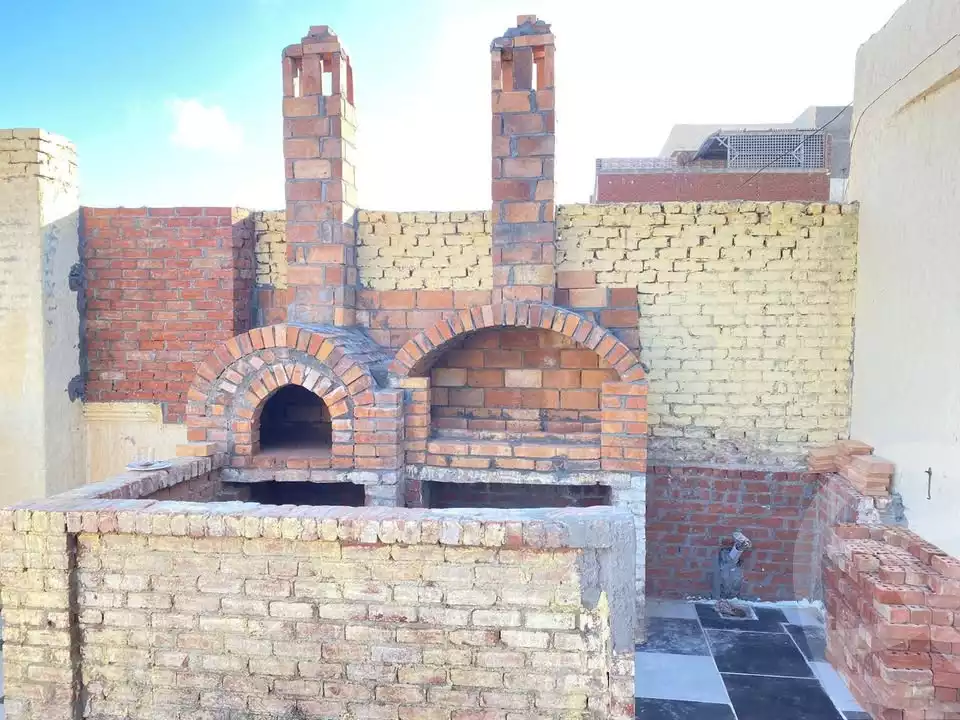 https://aqarmap.com.eg/en/listing/5706719-for-sale-alexandria-l-jmy-el-hanouvel-el-zahraa-city-st