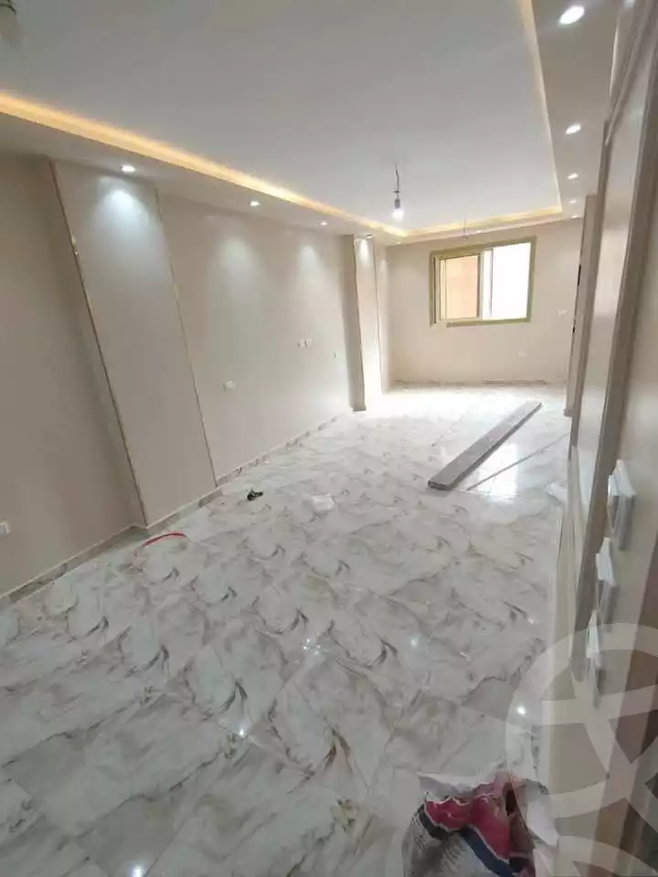 https://aqarmap.com.eg/en/listing/5707293-for-sale-cairo-helwan-hadayek-helwan-el-eshrein-st
