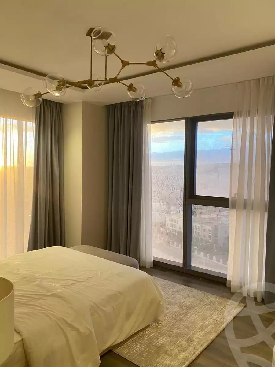 https://aqarmap.com.eg/ar/listing/5707665-for-sale-cairo-el-sheikh-zayed-city-compounds-zyd-wr-llttwyr-z-tower