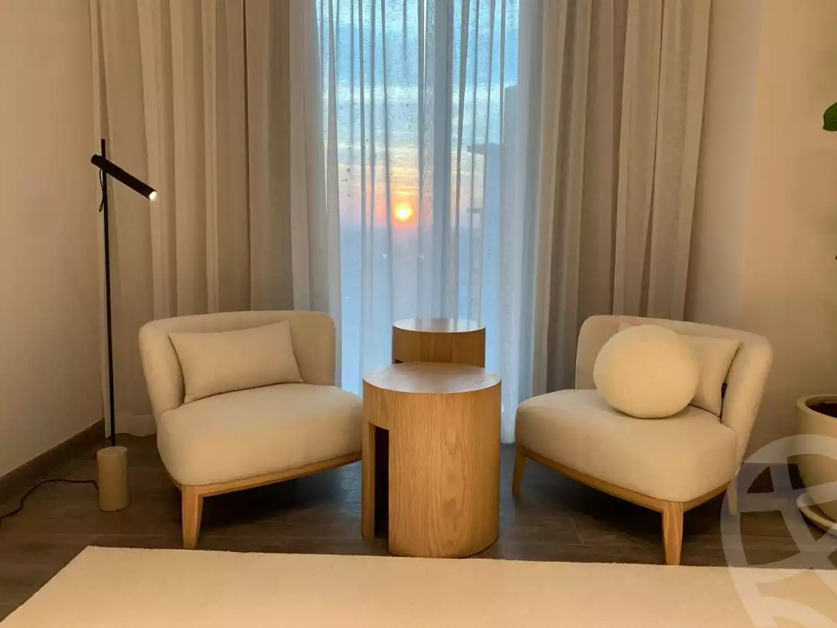 https://aqarmap.com.eg/ar/listing/5707665-for-sale-cairo-el-sheikh-zayed-city-compounds-zyd-wr-llttwyr-z-tower
