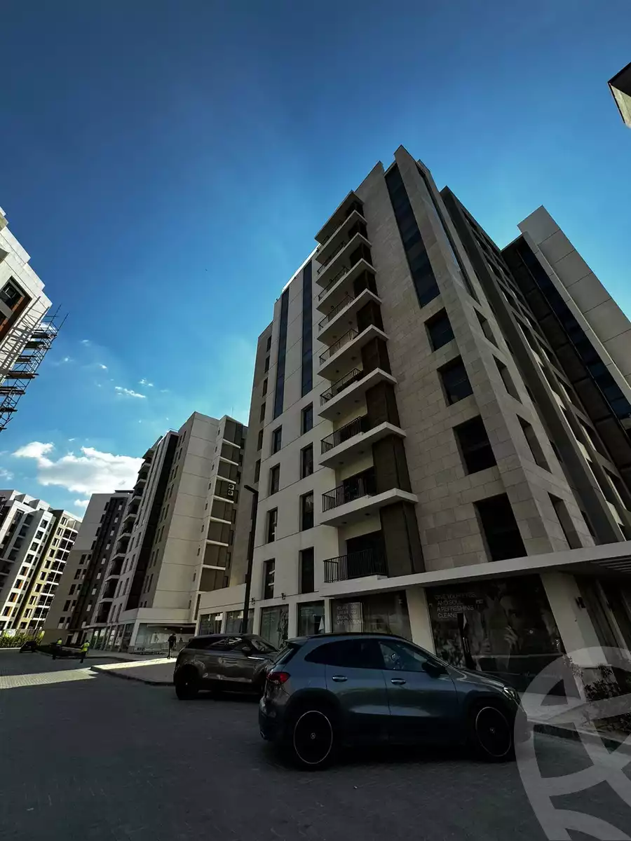https://aqarmap.com.eg/ar/listing/5707708-for-sale-cairo-el-sheikh-zayed-city-compounds-zyd-wr-llttwyr-park-towers-zed-el-sheikh-zayed-compound