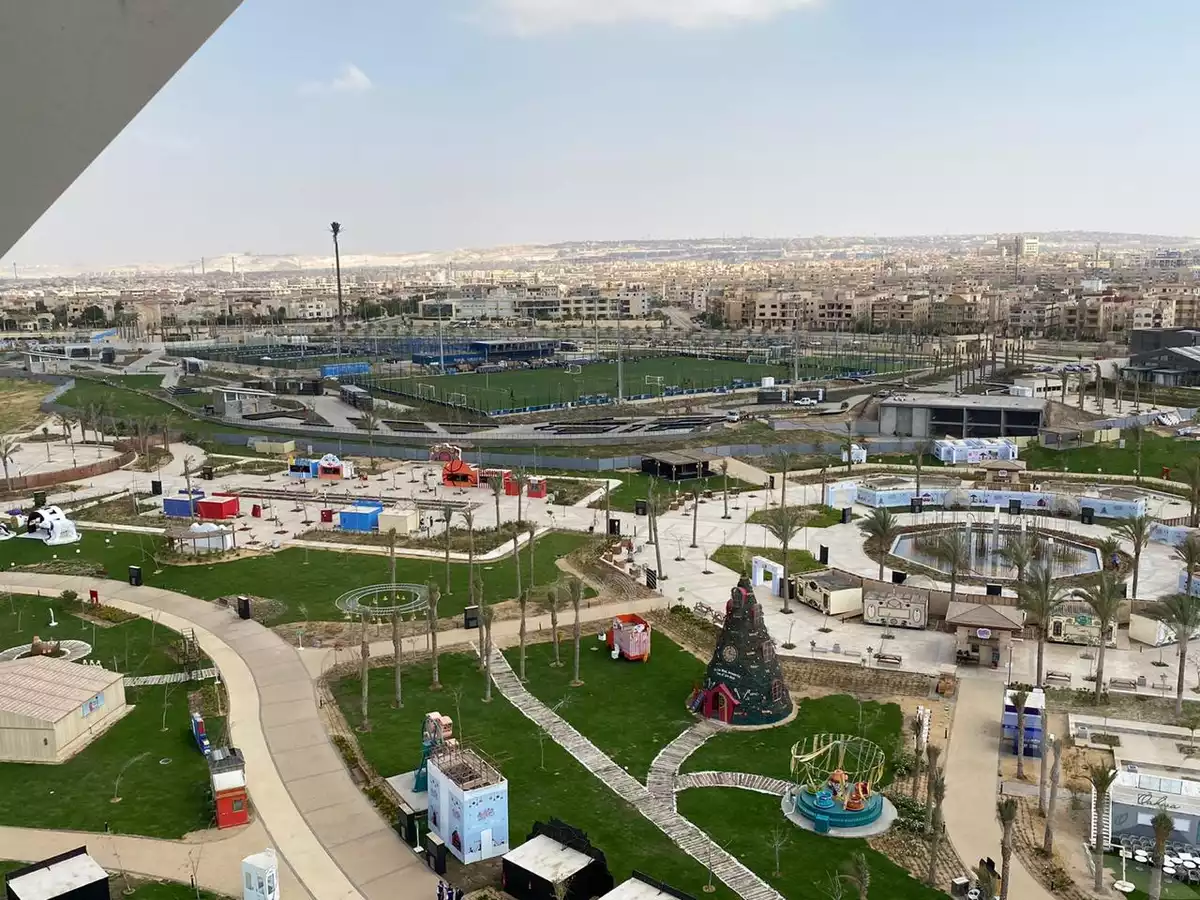 https://aqarmap.com.eg/ar/listing/5707708-for-sale-cairo-el-sheikh-zayed-city-compounds-zyd-wr-llttwyr-park-towers-zed-el-sheikh-zayed-compound