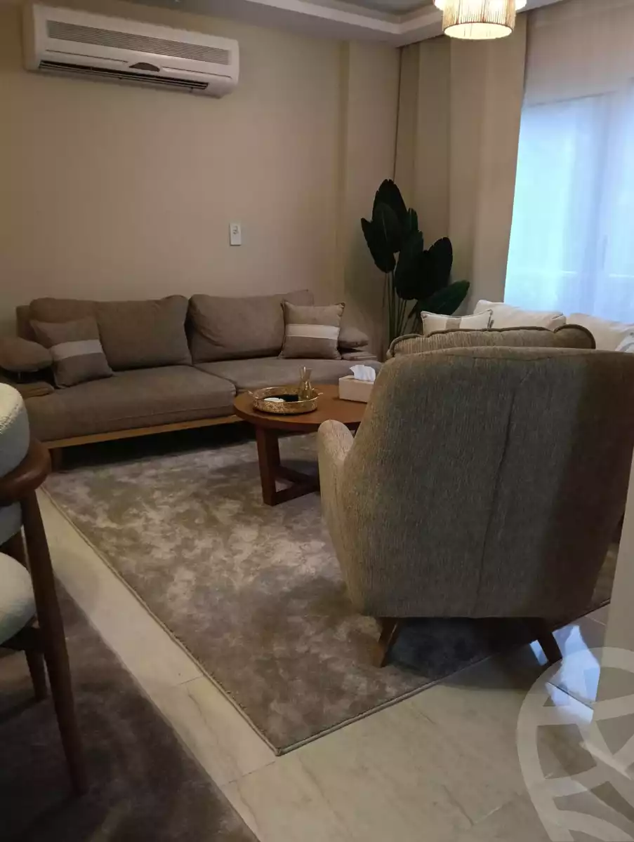 https://aqarmap.com.eg/ar/listing/5707704-for-rent-cairo-new-cairo-madinaty-first-zone-buildings-11th-st.