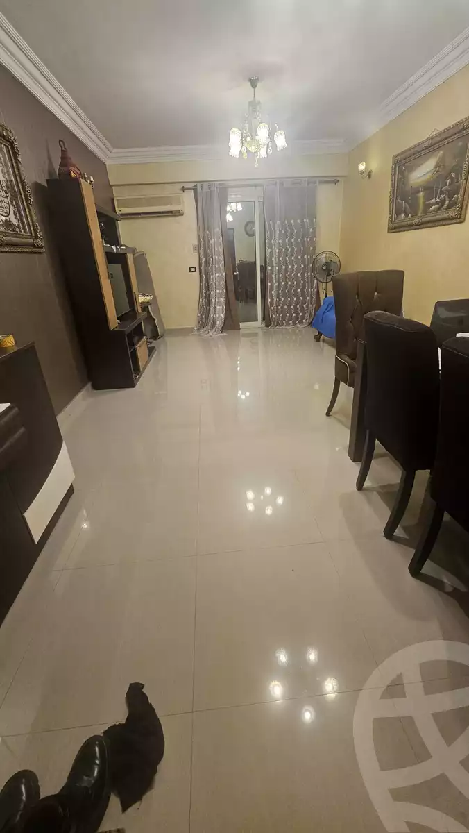 https://aqarmap.com.eg/en/listing/5708015-for-sale-cairo-el-sheikh-zayed-city-compounds-hadayek-el-mohandiseen
