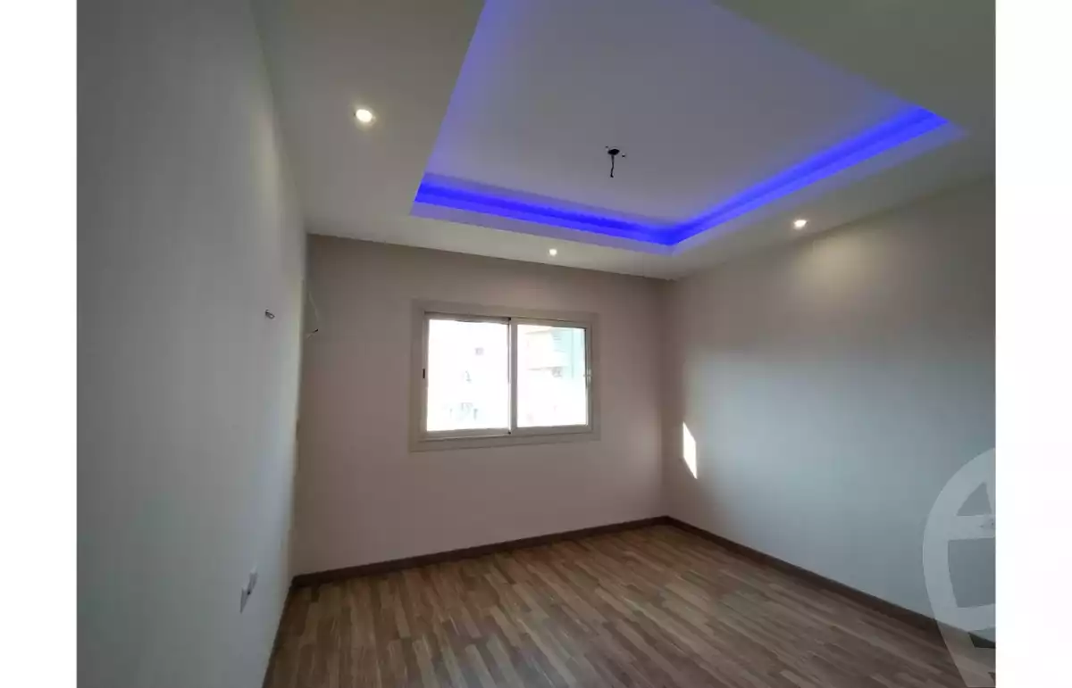 https://aqarmap.com.eg/en/listing/5708044-for-sale-cairo-el-sheikh-zayed-city-compounds-dh-drys