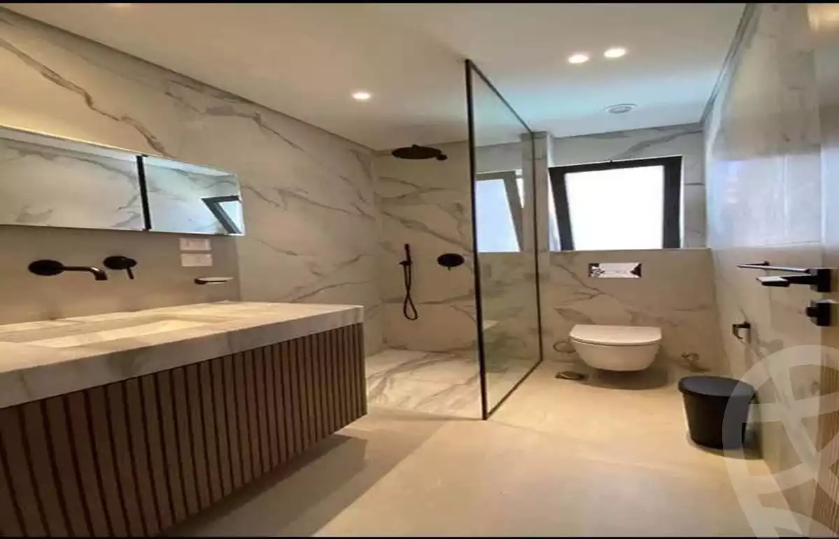 https://aqarmap.com.eg/en/listing/5759464-for-sale-cairo-new-cairo-compounds-hyde-park-parkway-hyde-park-compound