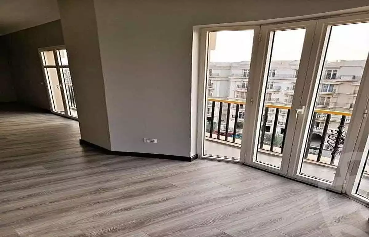 https://aqarmap.com.eg/en/listing/5759464-for-sale-cairo-new-cairo-compounds-hyde-park-parkway-hyde-park-compound