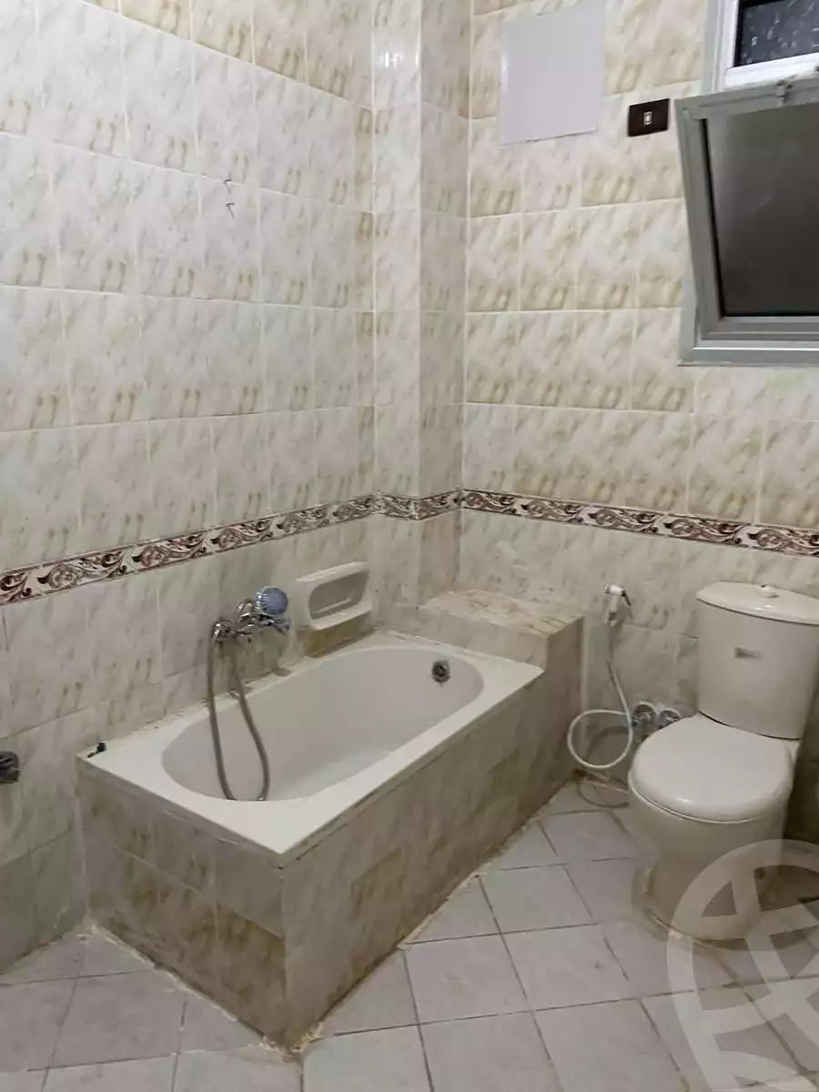 https://aqarmap.com.eg/en/listing/5708573-for-rent-cairo-mokattam-el-hadabah-el-wosta-el-mantaqa-el-khamsa