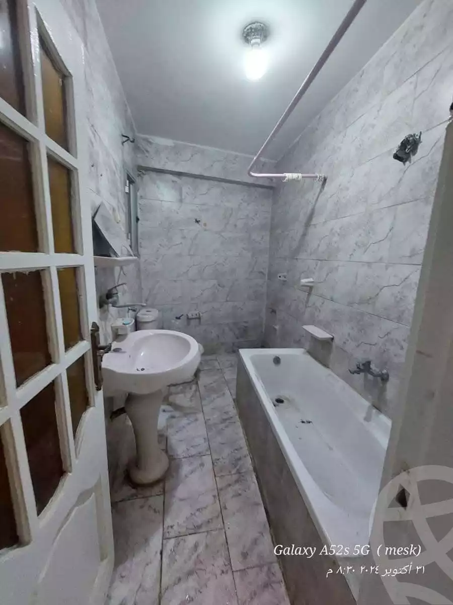 https://aqarmap.com.eg/en/listing/5708868-for-sale-alexandria-l-jmy-lbytsh-ibrahim-othman-st