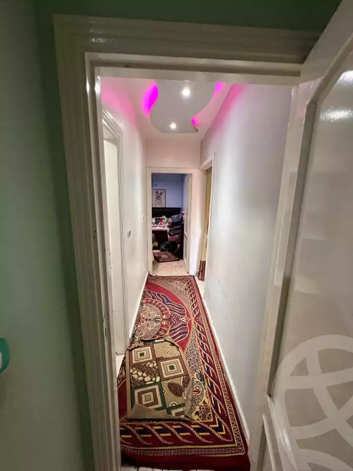 https://aqarmap.com.eg/ar/listing/5709079-for-sale-alexandria-moharram-bey-kanal-al-mahmoudeya-al-bahri-st
