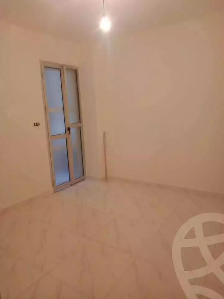 https://aqarmap.com.eg/en/listing/5709573-for-sale-alexandria-l-jmy-el-hanouvel-el-kholafaa-el-rashdeen-st