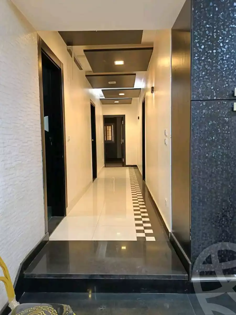 https://aqarmap.com.eg/ar/listing/5710020-for-rent-cairo-mokattam-lhdb-l-ly-diplomats-neighborhood