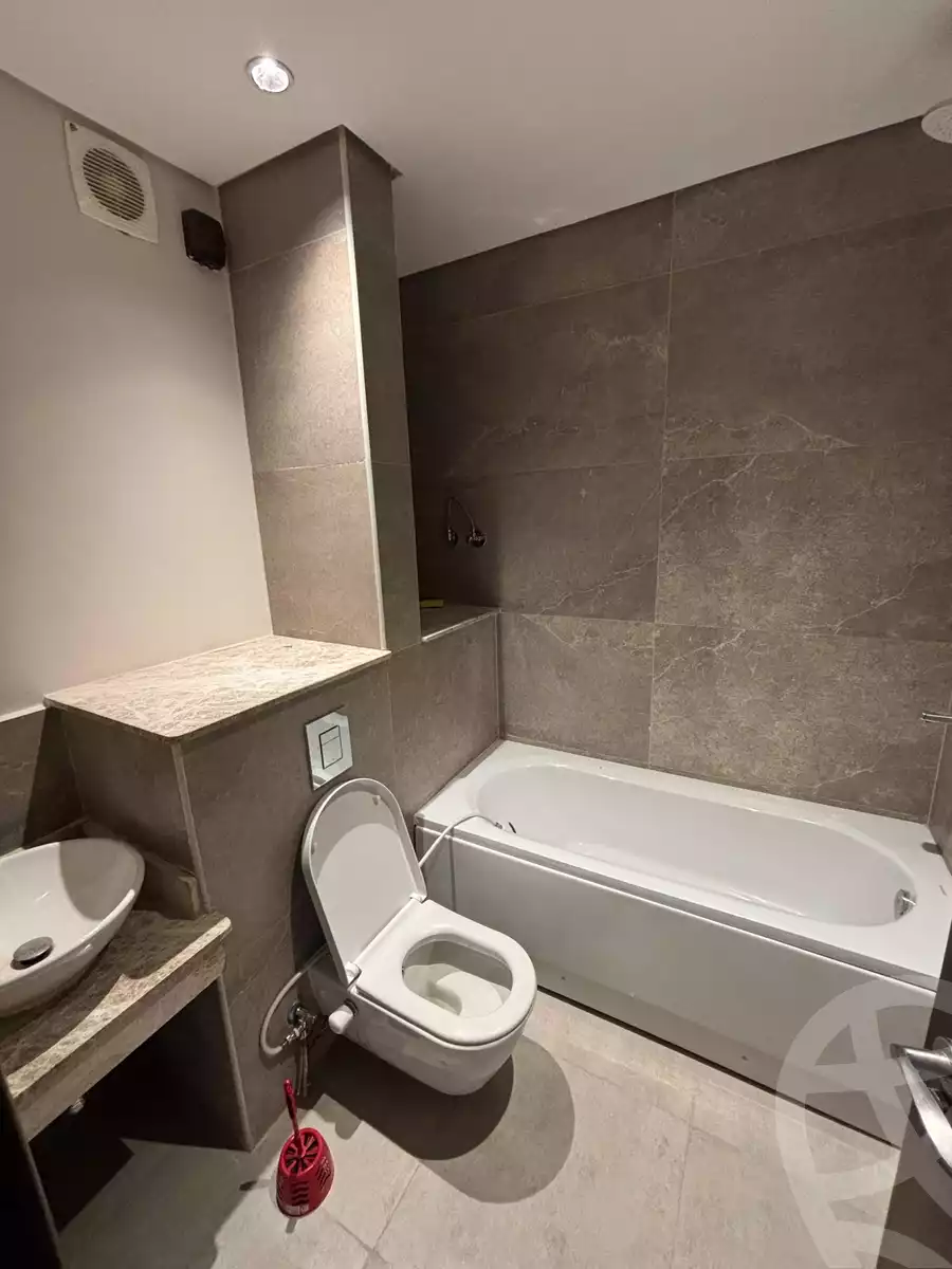 https://aqarmap.com.eg/en/listing/5710236-for-rent-cairo-el-sheikh-zayed-city-compounds-zyd-wr-llttwyr-park-towers-zed-el-sheikh-zayed-compound