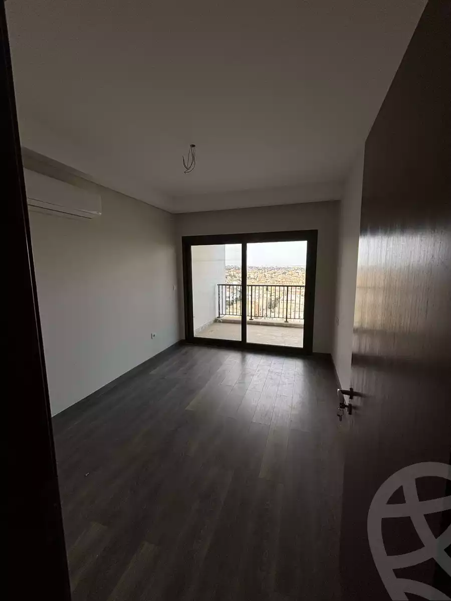 https://aqarmap.com.eg/en/listing/5710236-for-rent-cairo-el-sheikh-zayed-city-compounds-zyd-wr-llttwyr-park-towers-zed-el-sheikh-zayed-compound