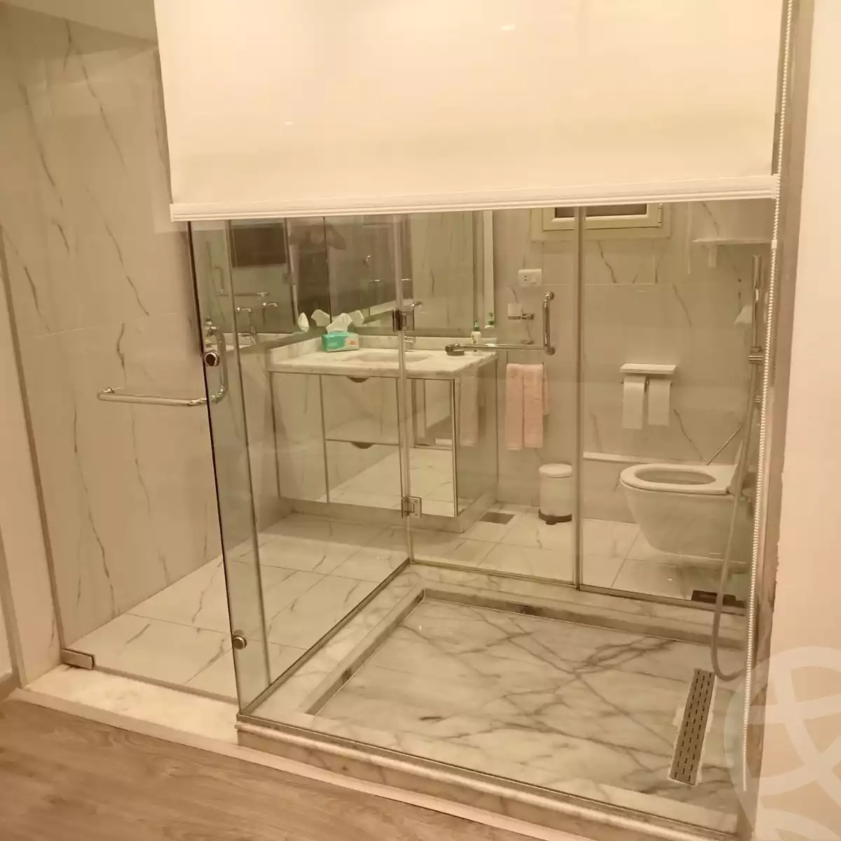 https://aqarmap.com.eg/en/listing/5710610-for-sale-cairo-el-sheikh-zayed-city-compounds-dh-drys