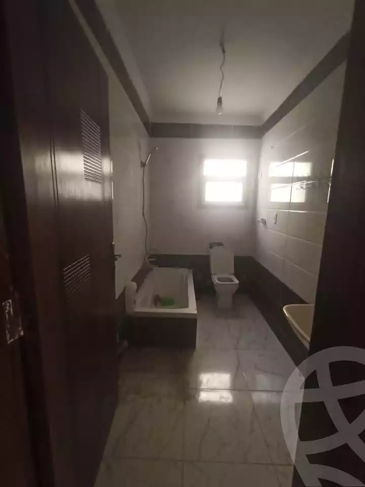 https://aqarmap.com.eg/en/listing/5711166-for-rent-cairo-mokattam-el-hadabah-el-wosta-rd-lmbhth