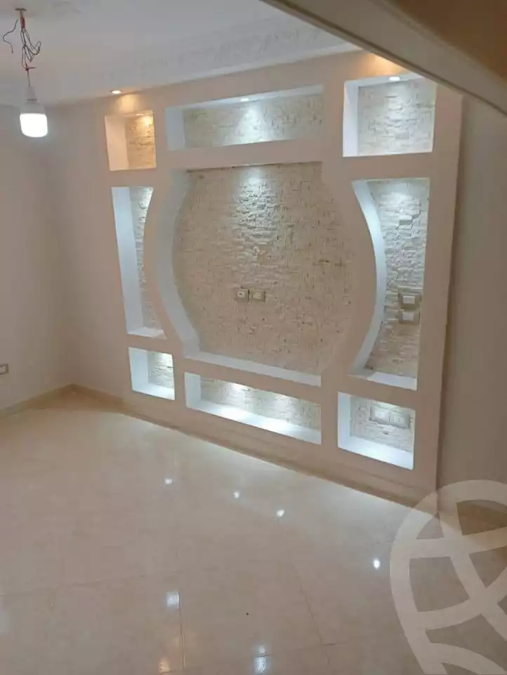 https://aqarmap.com.eg/ar/listing/5712070-for-sale-cairo-mokattam-lhdb-l-ly-street-83
