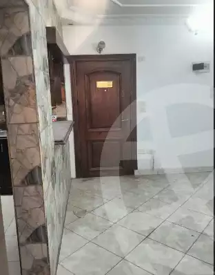 https://aqarmap.com.eg/en/listing/5712976-for-rent-cairo-mokattam