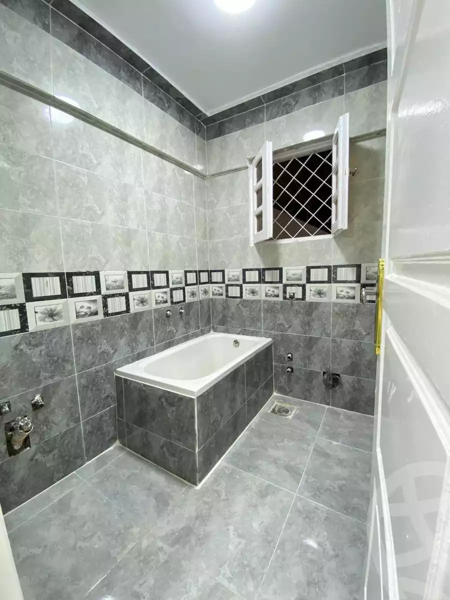 https://aqarmap.com.eg/en/listing/5714808-for-sale-alexandria-l-jmy-shataa-el-nakheel