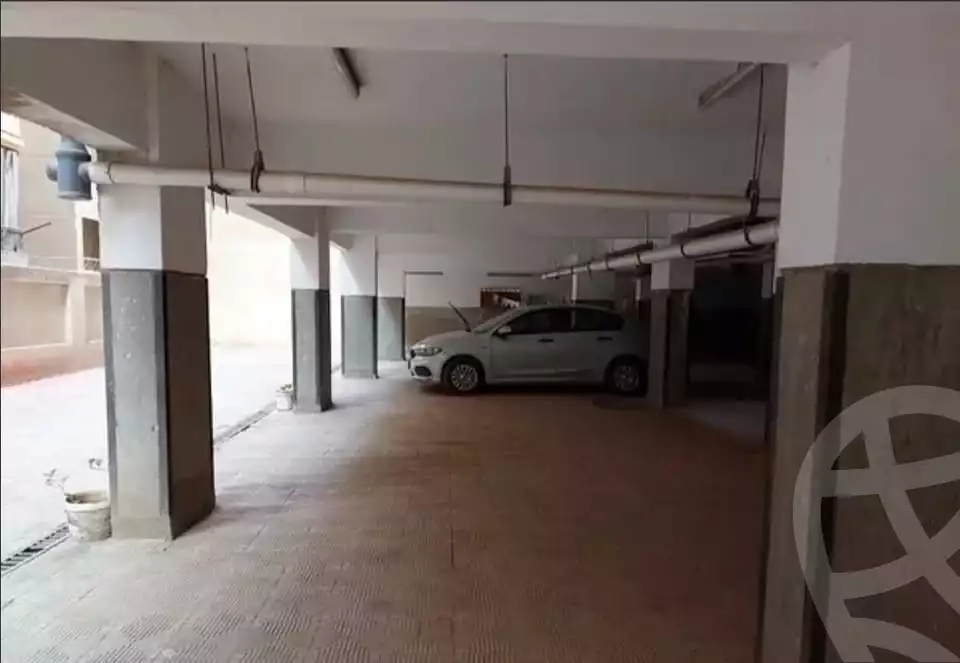 https://aqarmap.com.eg/ar/listing/5714865-for-sale-cairo-mokattam-lhdb-l-ly-taqseem-el-zohour