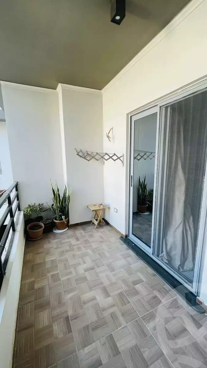 https://aqarmap.com.eg/ar/listing/5715677-for-sale-cairo-mokattam-el-hadabah-el-wosta-el-mantaqa-el-talta-al-rawda-resort-road
