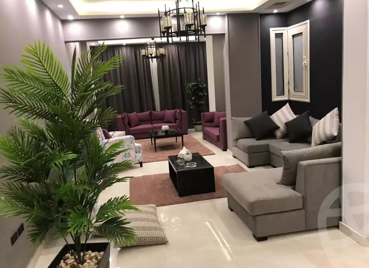 https://aqarmap.com.eg/en/listing/5715775-for-sale-cairo-mokattam-el-hadabah-el-wosta-el-mantaqa-el-talta-el-hadaba-al-wosta-road