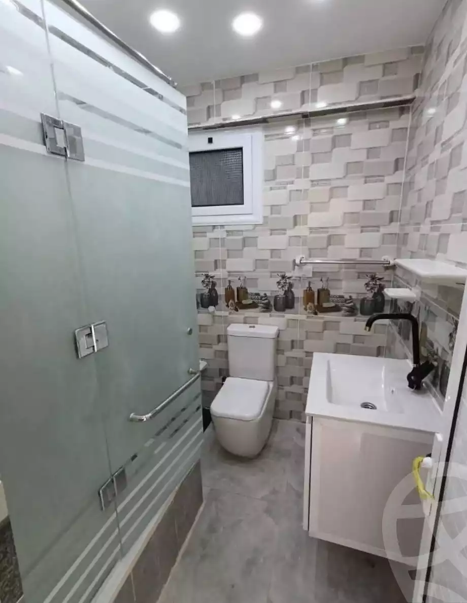 https://aqarmap.com.eg/ar/listing/5715859-for-sale-alexandria-l-jmy-el-hanouvel-abo-bakr-el-sedeek-st