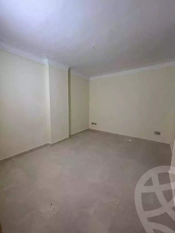 https://aqarmap.com.eg/en/listing/5716391-for-rent-cairo-mokattam-lhdb-l-ly-shareaa-9