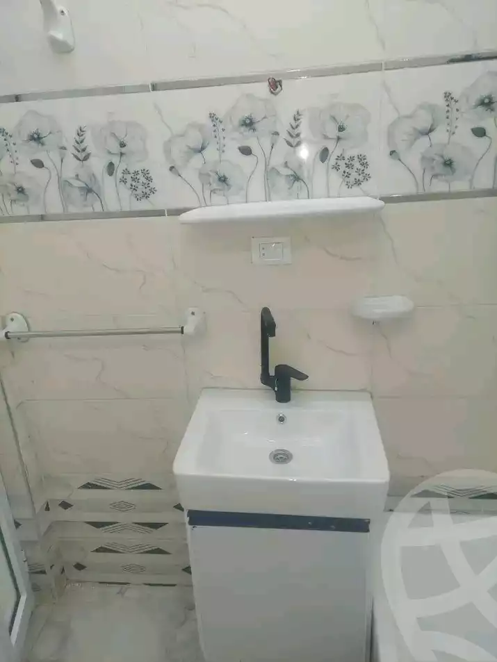 https://aqarmap.com.eg/en/listing/5717061-for-sale-alexandria-l-jmy-el-hanouvel-abo-el-shawareb-st