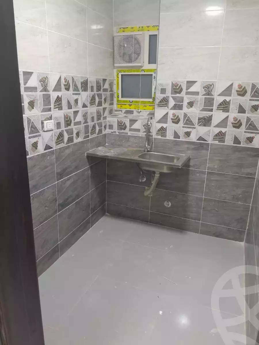 https://aqarmap.com.eg/ar/listing/5717159-for-rent-cairo-el-maadi-zahraa-el-maadi-al-khamseen-st