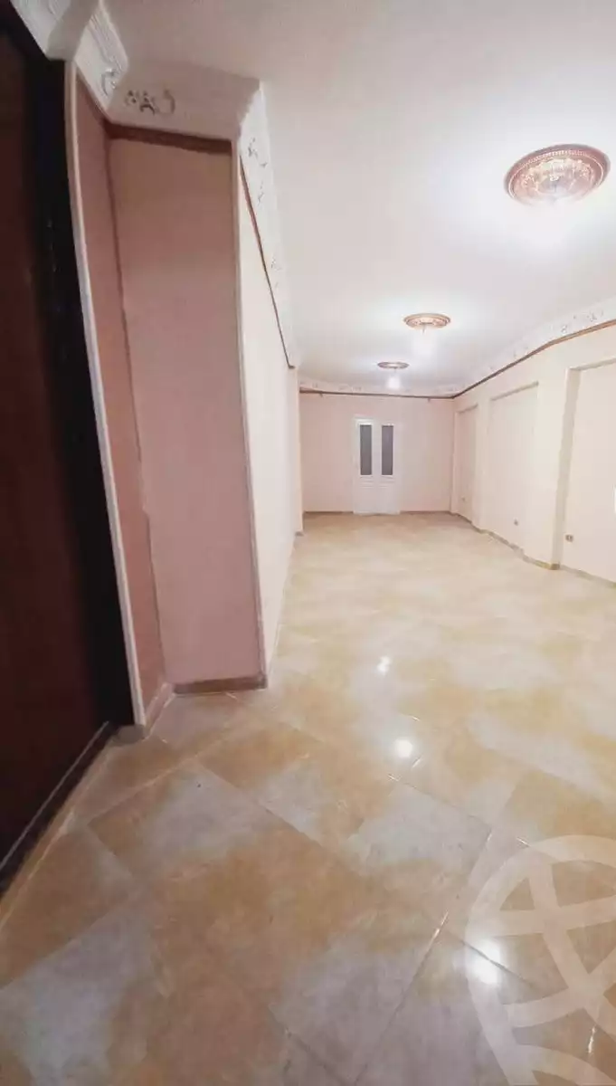 https://aqarmap.com.eg/en/listing/5717376-for-sale-alexandria-l-jmy-lbytsh-ibrahim-othman-st