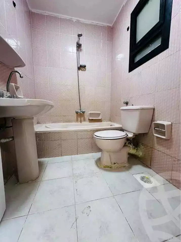 https://aqarmap.com.eg/en/listing/5718405-for-sale-alexandria-l-jmy-shataa-el-nakheel