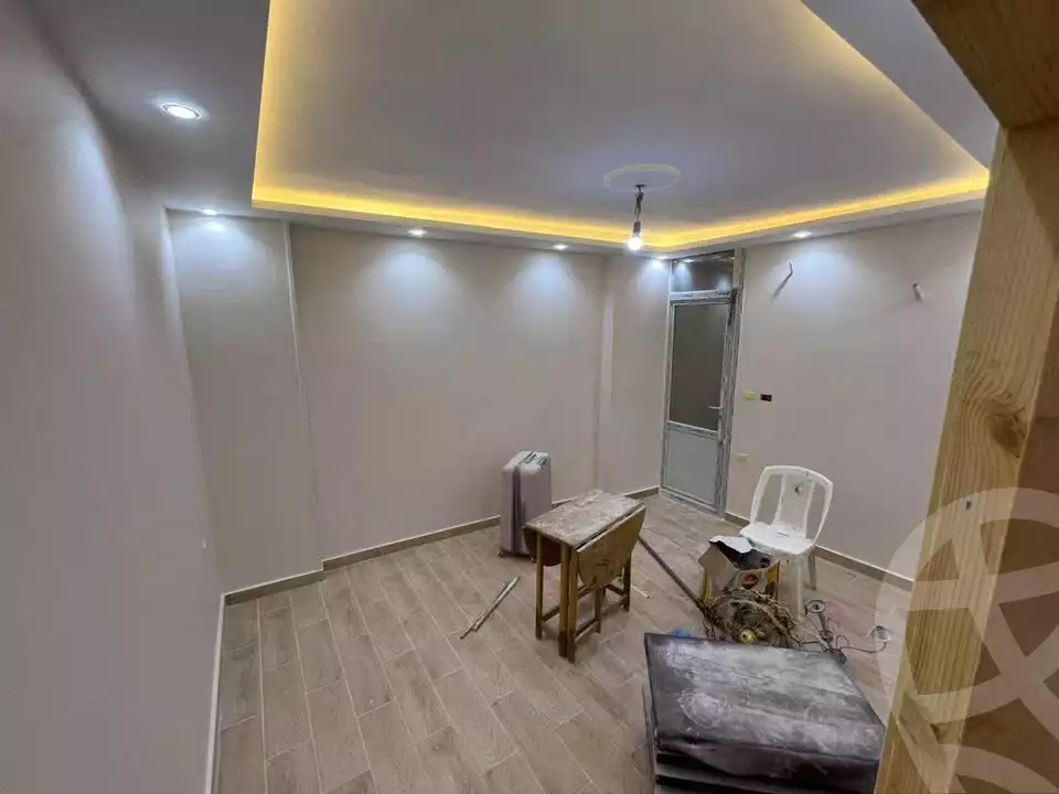 https://aqarmap.com.eg/en/listing/5718537-for-sale-alexandria-camp-cesar