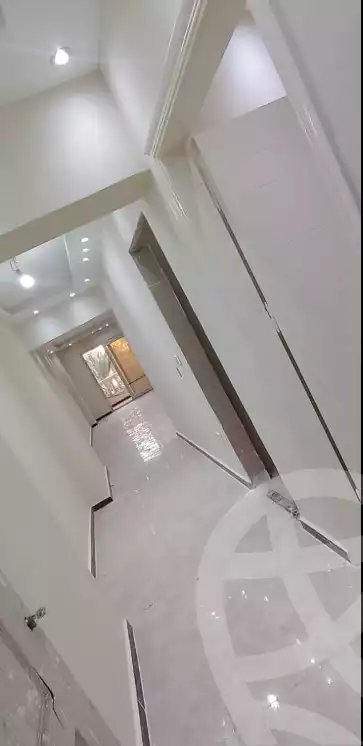 https://aqarmap.com.eg/ar/listing/5720590-for-sale-cairo-helwan-helwan-el-sharkeya-gaafar-st