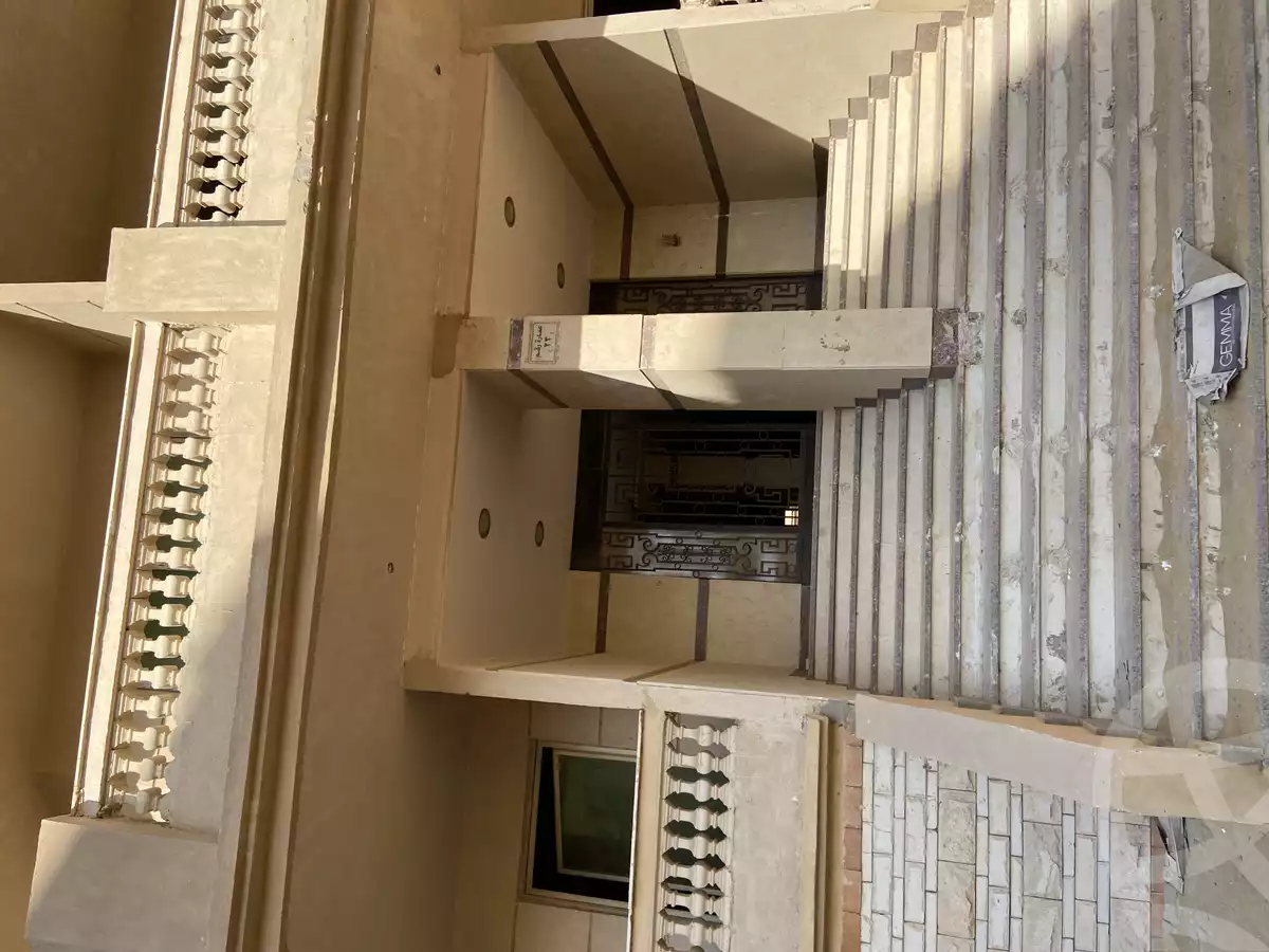 https://aqarmap.com.eg/en/listing/5720751-for-sale-cairo-new-cairo-el-gameyat-jnwb-ljm-yt-sakan-masr